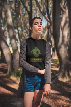 Zodiac sign Aquarius Unisex t-shirt, Horoscope