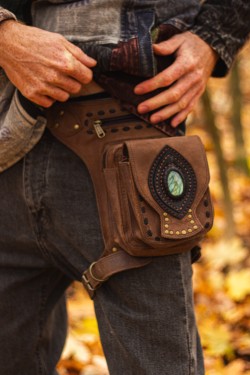 Leather bag with labradorite and thigh strap