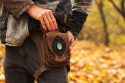 Leather bag with labradorite and thigh strap