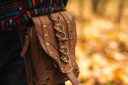 Leather bag with 4 pockets, style "warrior"