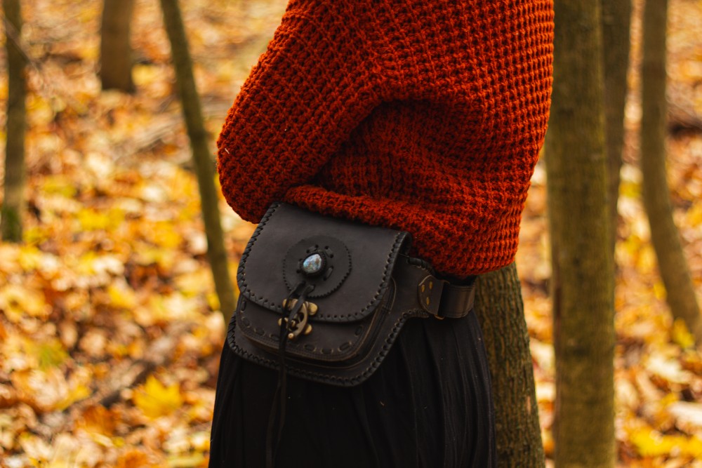 Leather bag with a labradorite stone elegant for women